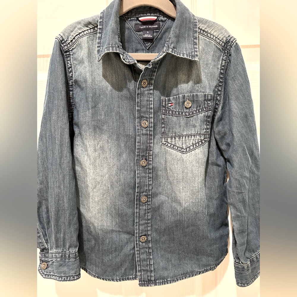 Tommy Hilfiger Button Down Shirt - Kids Size 5